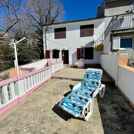 Holiday home Autentic *