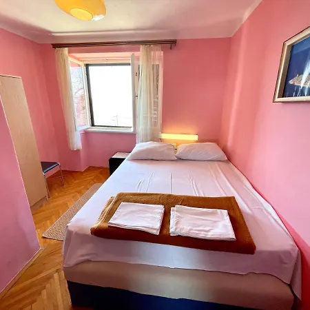 Holiday home Autentic *