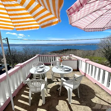 Autentic Holiday home Dramalj